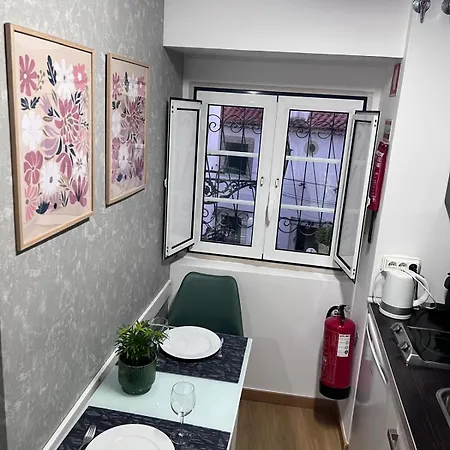 דירה Alfama ליסבון