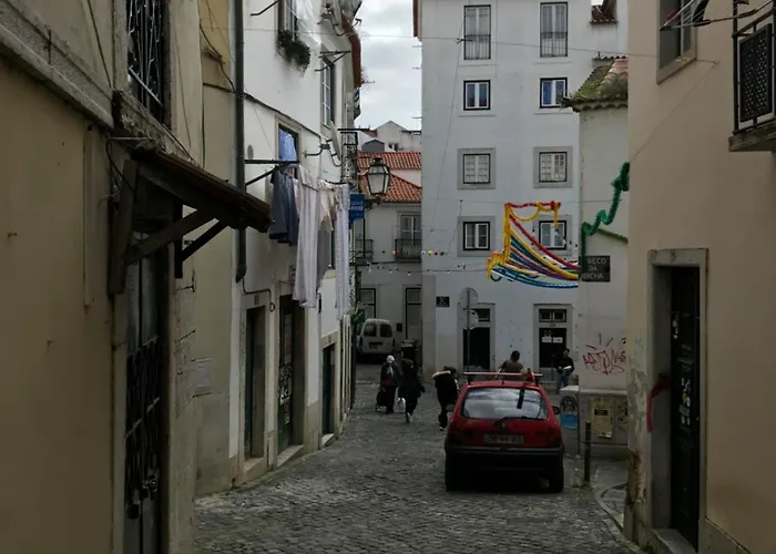 Alfama Apartamento *